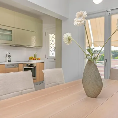 Luxury Central In Rhodes Town Appartement